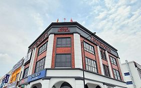 Zone Hotels, Eco Grandeur